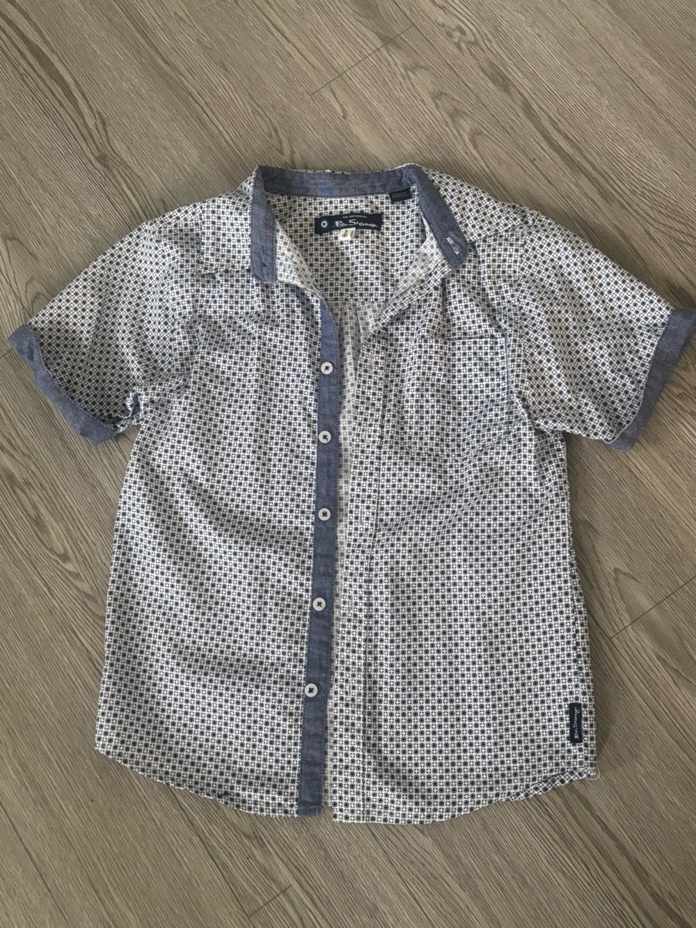 Ben Sherman White Button-Down Shirt with Blue Geo Print